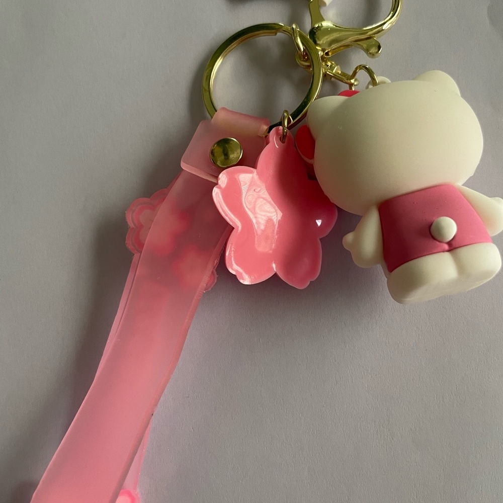 Hello Kitty Pink Keychain Bag Charm—New - Picture 3 of 4